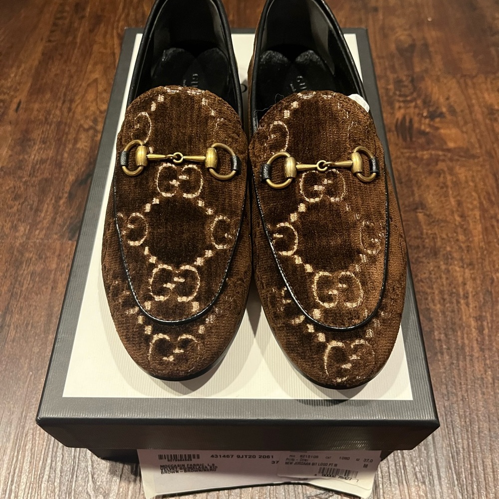 Gucci Brown Velvet Loafers with Gold Horsebit